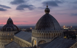 Foto panorámica de Pisa, Italia.